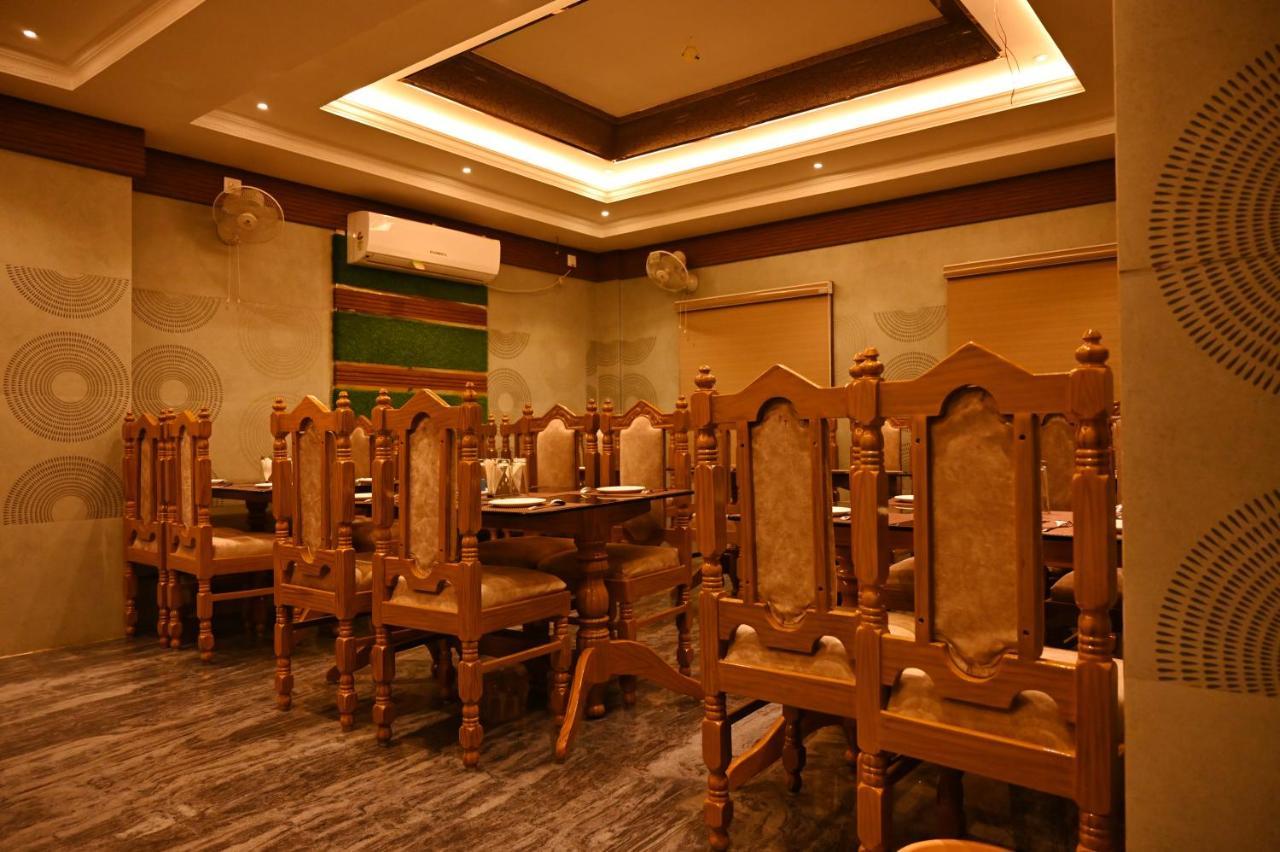 Hotel Narendra Plaza Balasore Bagian luar foto
